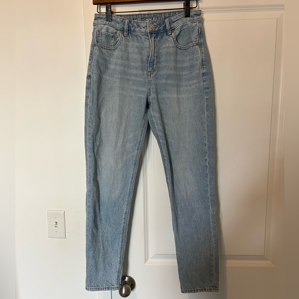 American eagle mom jeans